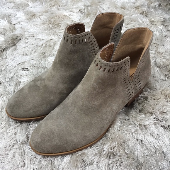 NWOT Lucky Tan Booties - Picture 4 of 4